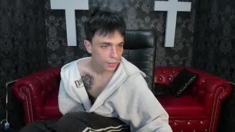 Clark online show from April 16, 9:39 pm