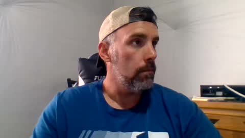 Just me online show from July 14, 4:35 pm
