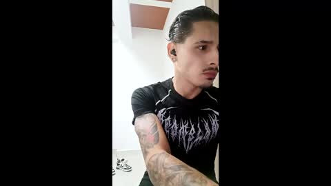 ConlanJuan online show from June 10, 9:44 am