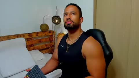 Connor Jackson online show from April 21, 2:51 am