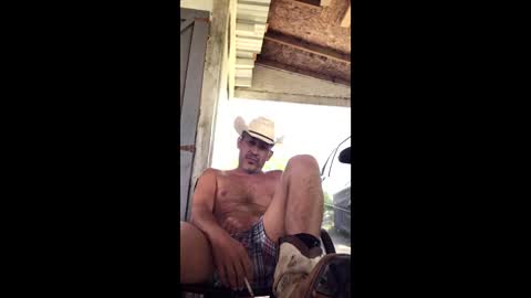 countryjoe2002 online show from April 7, 8:31 pm