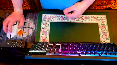 cumforme1988 online show from April 9, 6:11 am