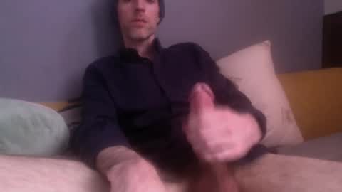 cummyboy777 online show from April 9, 1:06 pm