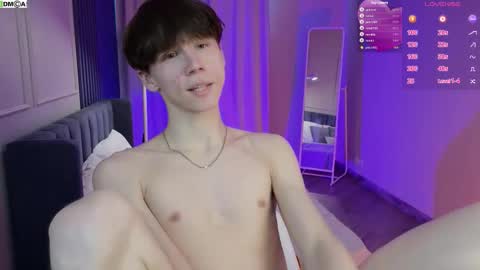 cumte_boy online show from March 5, 8:32 am