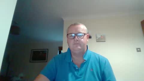 curiousax77 online show from December 18, 9:58 am