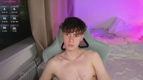 Thomas -  online show from June 6, 8:48 pm