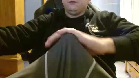 Cuteboy090 online show from May 15, 10:23 am