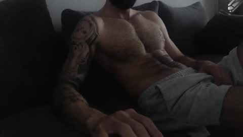 cuteeboy online show from March 28, 11:32 am