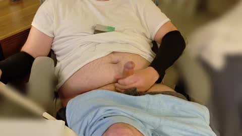 Daddy Bear online show from May 10, 12:12 am