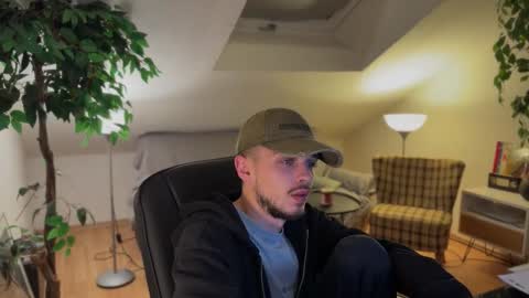 Daimon  online show from November 18, 2:04 am