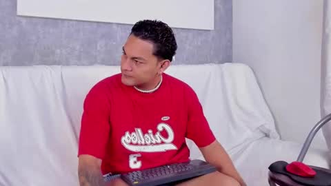 DAMON  online show from March 11, 7:21 pm