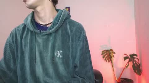 Dan and Noah online show from April 4, 9:23 pm