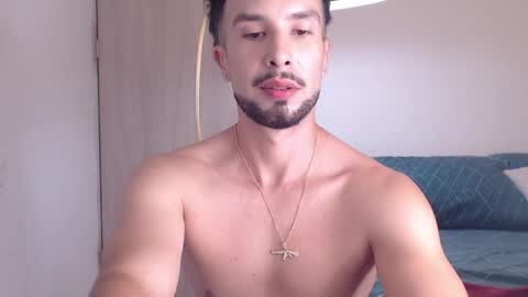 Daniel Savage Bubbleass online show from May 29, 8:08 pm