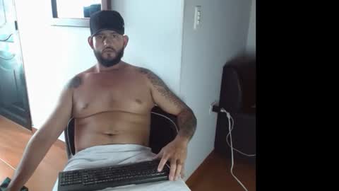 daniloh_xxx online show from February 11, 7:30 pm