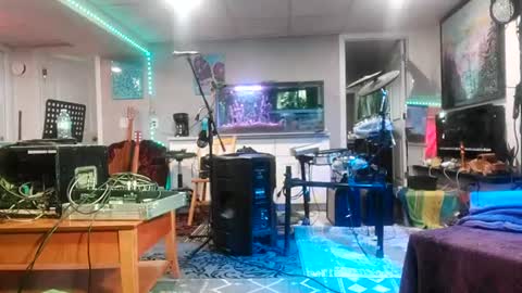 danimal5000 online show from July 5, 5:31 pm