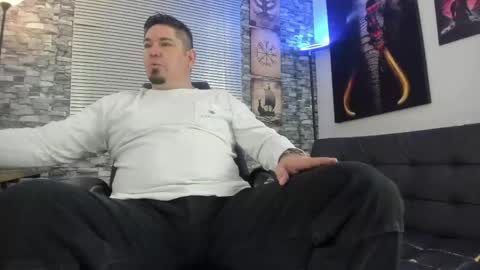 dante_bellini online show from May 27, 2:03 pm