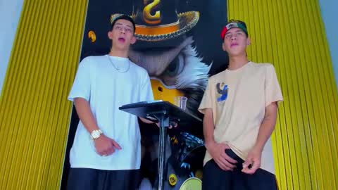 dante_brown1 online show from November 7, 10:46 pm