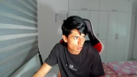 X Dante7373574 online show from June 22, 12:49 am