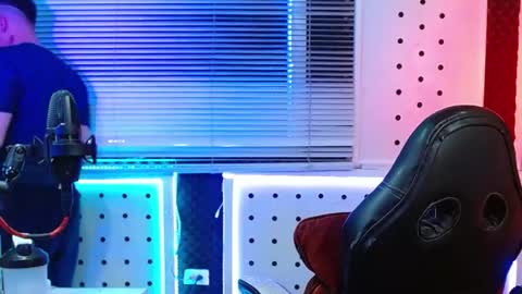 DARKO0717 online show from April 15, 1:27 am