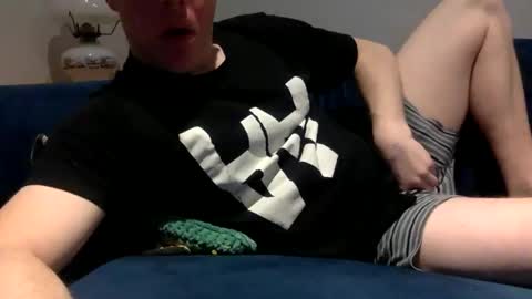 daveb709709709 online show from March 24, 2:28 am