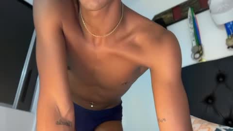 david_hot44 online show from June 5, 6:52 am