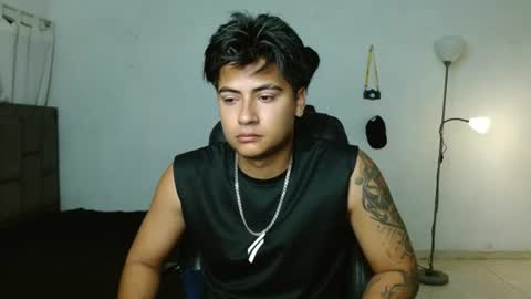 David Bless online show from July 7, 2:33 am