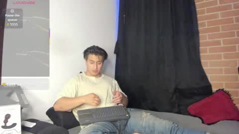 davidx_x21 online show from June 27, 7:55 am