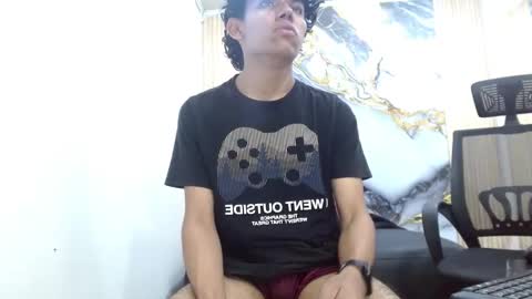 Daviidbuckx online show from February 15, 7:51 am