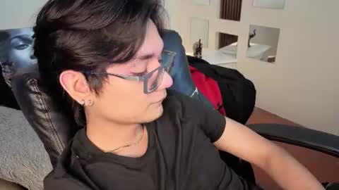 davoxer online show from July 11, 4:58 am