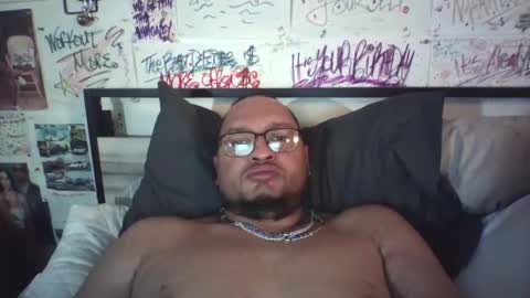 dbeamon92 online show from May 6, 2:17 pm
