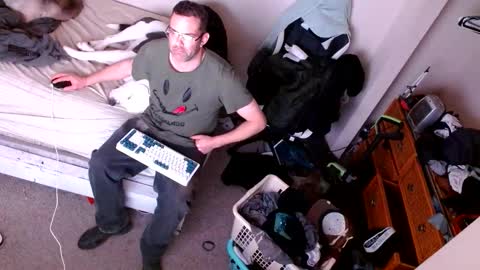 dbfroge online show from February 22, 6:48 am