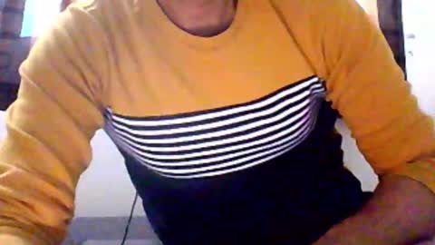 sandy4umylove2014 online show from February 21, 12:50 pm