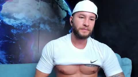 Delessandro online show from July 17, 1:02 am