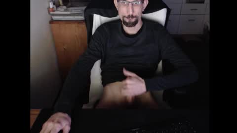 dermattes online show from February 28, 4:28 pm