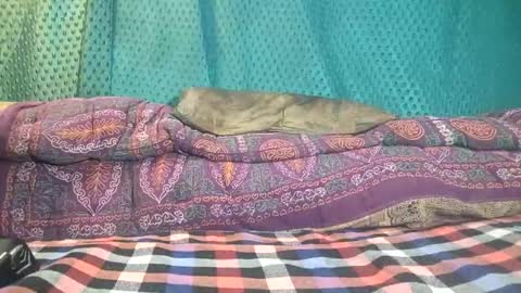 desi_boy799417 online show from March 17, 10:18 am