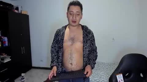 diiego_xxx online show from April 16, 12:54 am