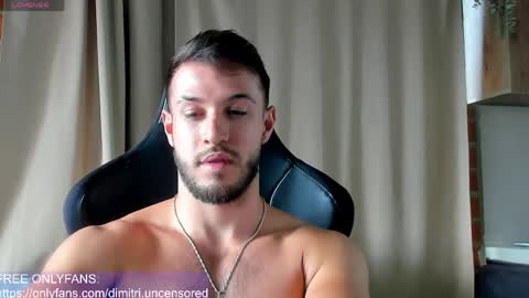 dimitricaruso online show from May 11, 7:33 pm