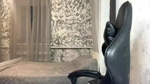 douglas_666 online show from July 15, 8:37 pm