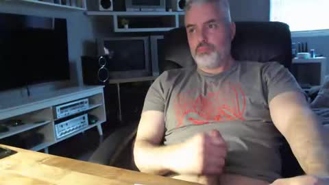 dr_dave20 online show from April 3, 4:04 pm