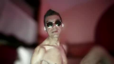 Dreambob online show from April 2, 9:11 pm