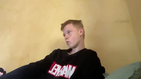 dreamy_devi1 online show from April 5, 1:07 pm