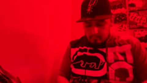 dritybirdie710 online show from March 31, 6:48 am