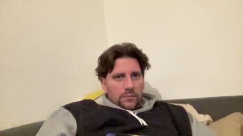 drsunaoner1 online show from March 6, 7:44 pm