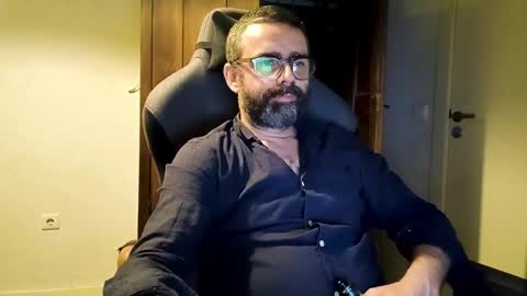 dubcenter online show from March 28, 2:28 pm