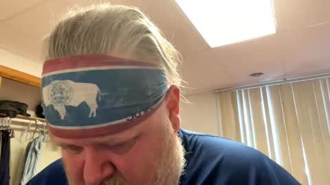 Dusty online show from February 11, 11:01 pm