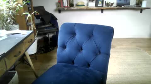 fox online show from April 11, 4:10 pm