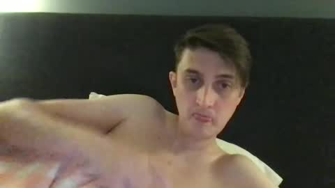 emotionalmotionsickness online show from January 8, 12:47 pm