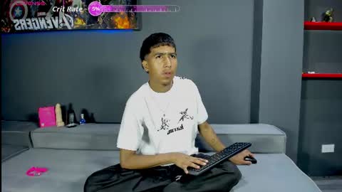 Ender online show from June 22, 1:26 pm