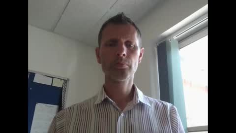 EnglishGuy183 online show from May 28, 12:36 pm