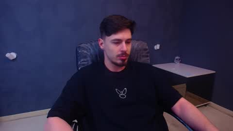 EnzoRace online show from February 20, 5:59 am